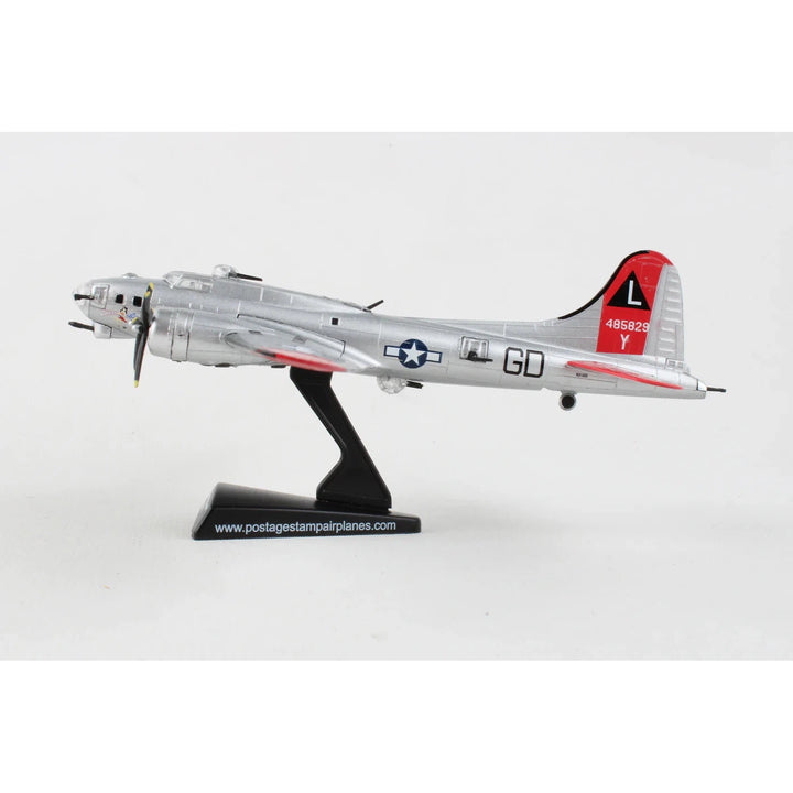 1/155 B-17G Flying Fortress Yankee Lady_4