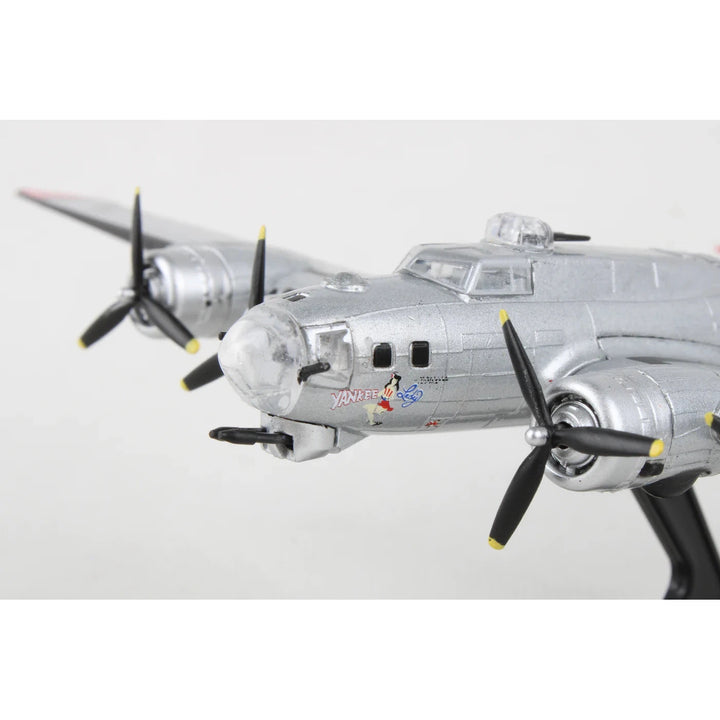 1/155 B-17G Flying Fortress Yankee Lady_8