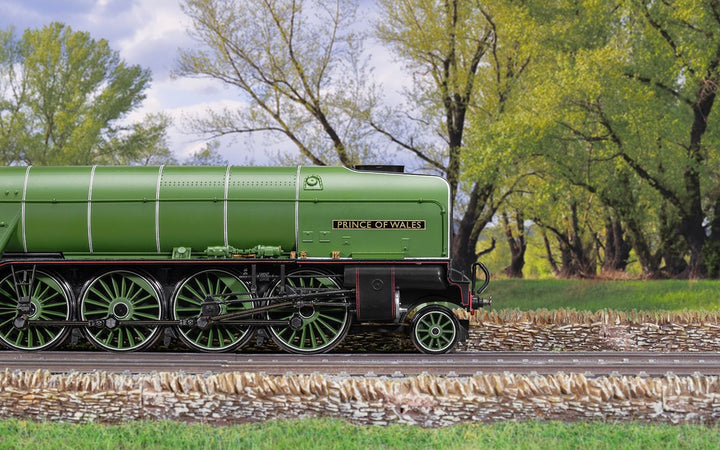 LNER P2 CLASS 282 2007 PRINCE OF WALES WITH STEAM GENERATOR  ERA 11_8