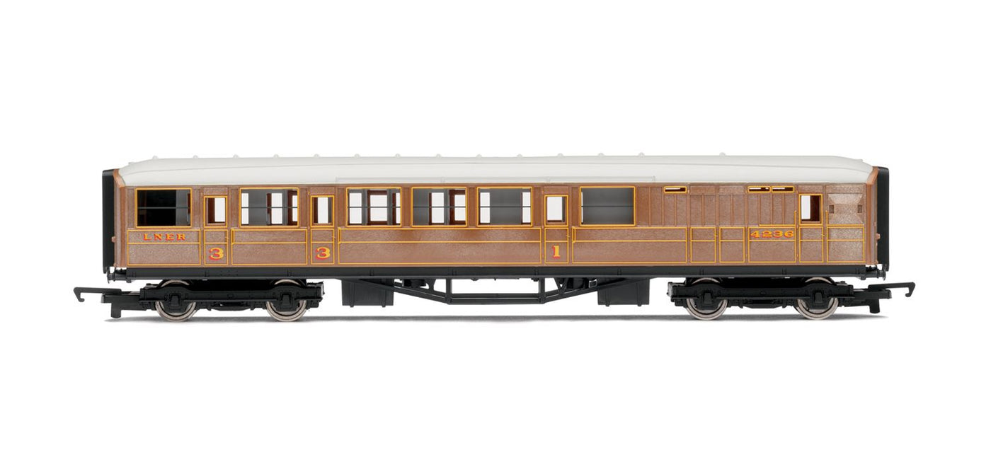 OO LNER Teak Brake_1