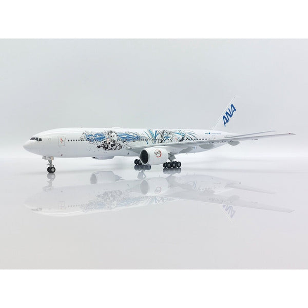 1/200 ANA B777-200ER JA745A "Demon Slayer: Kimetsu no Yaiba"_1