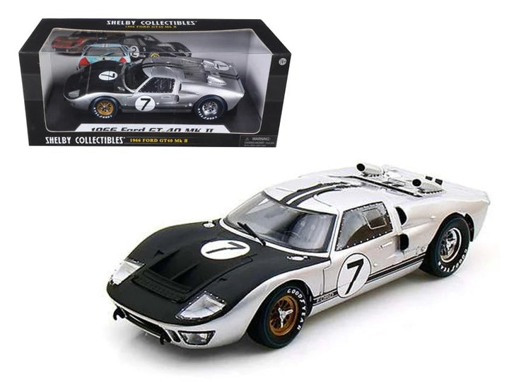 1/18 #7 1966 Ford GT40 Mk II Silver_2