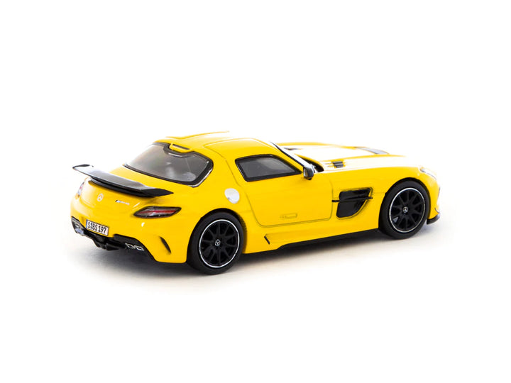 1/64 Mercedes-Benz SLS AMG Coupé Black Series - Yellow Metallic_2