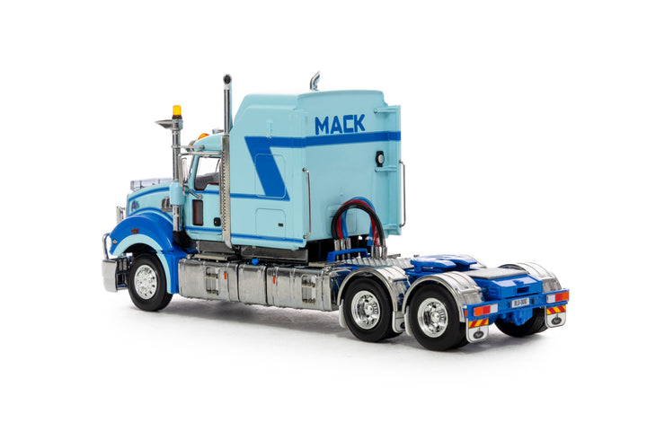 1/50 Mack Late Edition Super Liner Light Blue_3