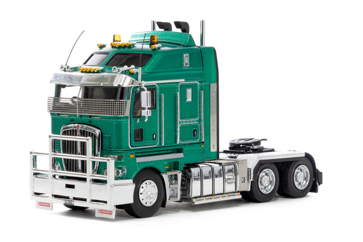 1/50 K200 Truck Metallic Green 2.8 Cabin_1