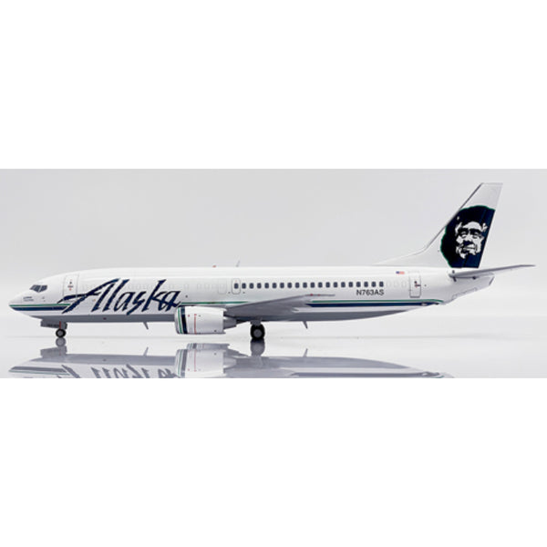 image1_1/200 Alaska Airlines Boeing 737-400C "Combi" Reg: N763AS with Stand