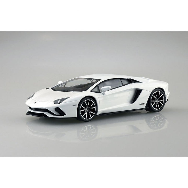 1/32 Lamborghini Aventador S Pearl white_2