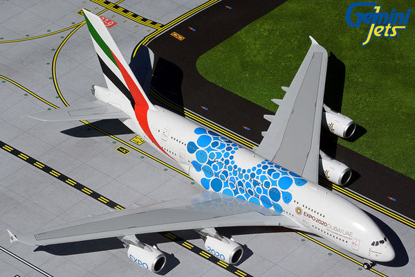 G2UAE1044 1/200 Emirates A380 A6EOT  Expo 2020? w/ blue baubles