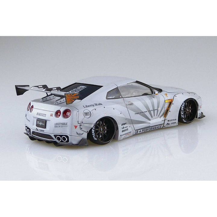 Aoshima - 1/24 LB WORKS R35 GT-R Ver.2