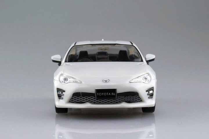 Aoshima - 1/32 TOYOTA 86 (Crystal White Pearl)Aoshima - 1/32 TOYOTA 86 (Crystal White Pearl)1/32 TOYOTA 86 Crystal White Pearl_3