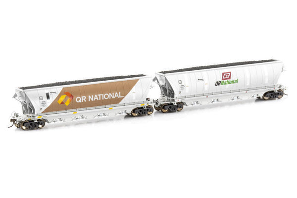 HO QHBH Coal Hopper QR National Silver  and Promo Livery 4 Car Pack