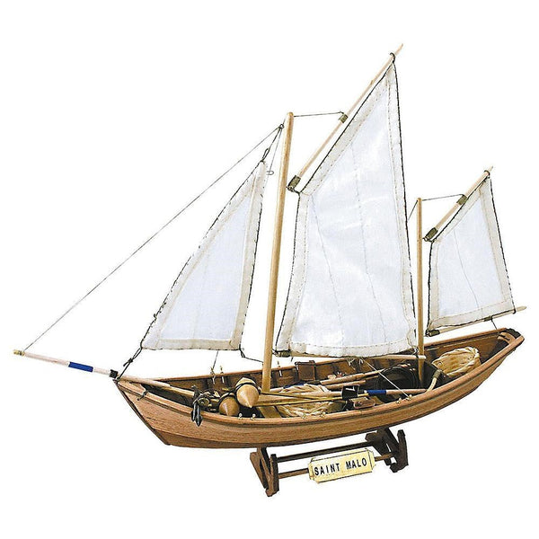 19010 1/20 Saint Malo Wooden Ship Model