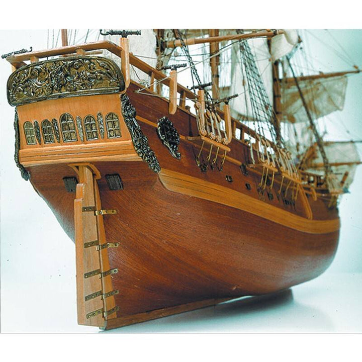 Artesania - Artesania 22516 1/60 HMS Endeavour Wooden Ship Model