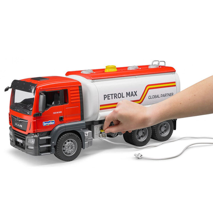 Hobbyco - 1/16 MAN TGS Fuel Tank Truck