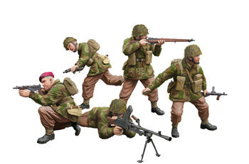 CB35130 1/35 WWII British Paratroops In Combat Set A Plastic Model Kit