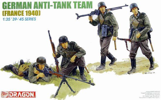 6196 1/35 German AntiTank Team France 1940 Plastic Model Kit