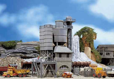 HO Old Concrete Mixing Plant