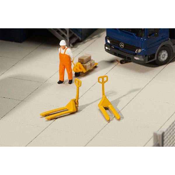 Faller - 2 Pallet jacks