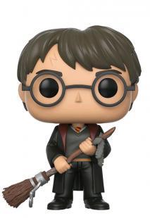 Harry Potter  Harry w/ Firebolt Pop! Vinyl