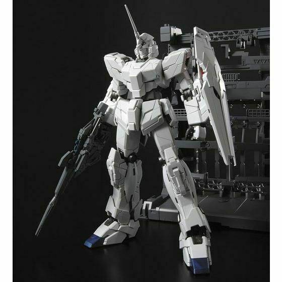 Bandai - MG 1/100 UNICORN GUNDAM SCREEN IMAGE SPECIAL