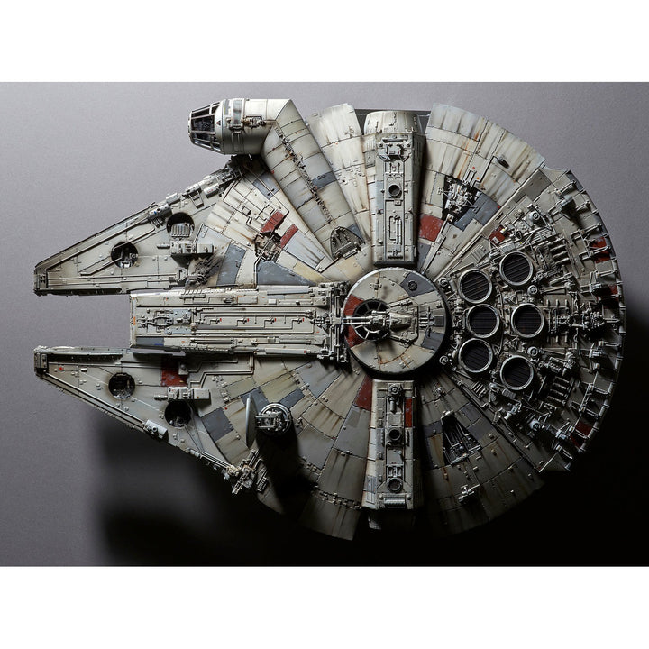 Bandai - PG 1/72 MILLENNIUM FALCON