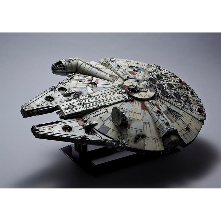 Bandai - PG 1/72 MILLENNIUM FALCON