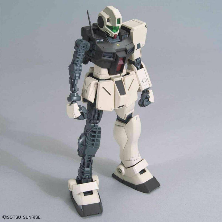 Bandai - 1/100 MG GM Command (Colony Type)