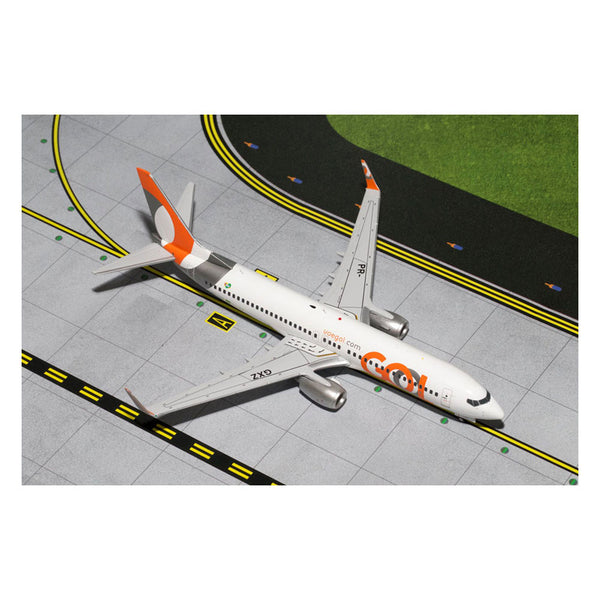 1/200 B737800w GOL New Liv