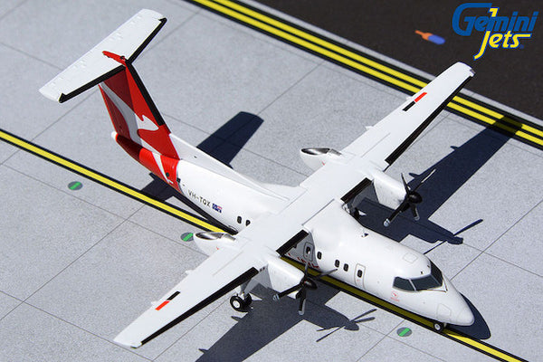 1/200 QANTASLINK Dash 8200 VHTQX