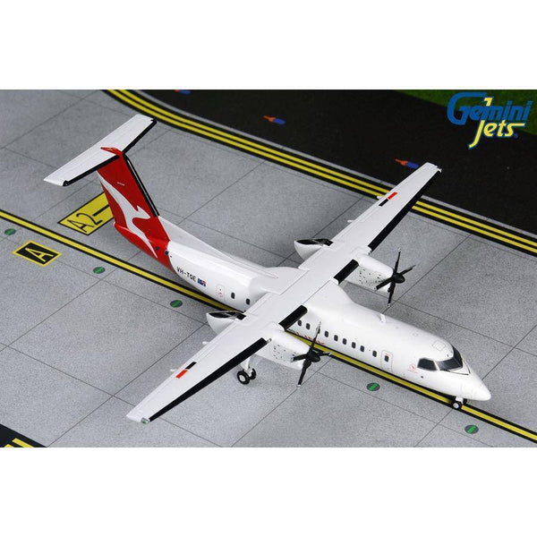 Gemini Jets - 1/200 QantasLink Dash 8-300  VH-TQE