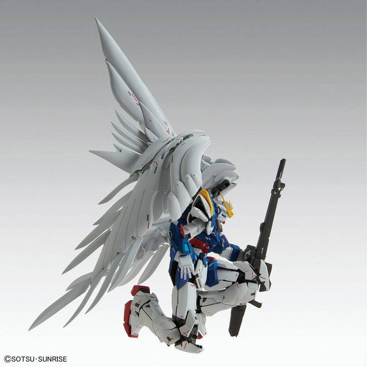 Bandai - MG 1/100 WING GUNDAM ZERO EW Ver.Ka