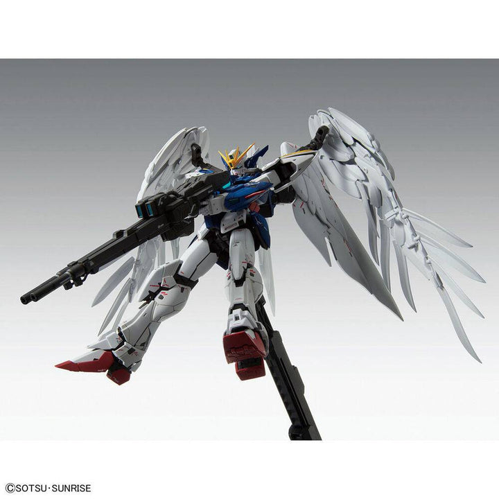 Bandai - MG 1/100 WING GUNDAM ZERO EW Ver.Ka