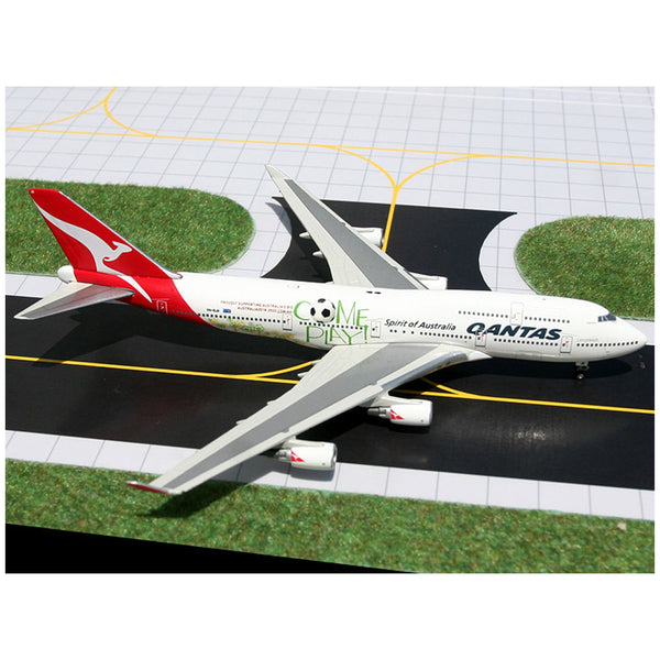 1/400 B747400 Qantas World Cup VHOEB