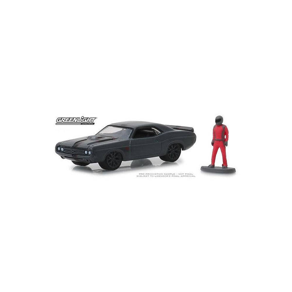 GreenLight - 1:64 1971 Dodge Challenger "Shakedown"  (SEMA Concept) w/ Race Car Driver (The Hobby Shop Series 6)