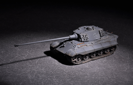 07160 1/72 German King Tiger Henschel turret with 105mm kWh L/65