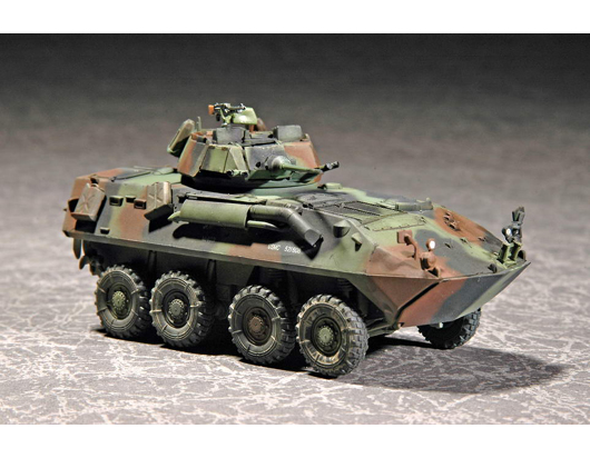 07268 1/72 USMC LAV25 8X8 Light Armored Vehicle