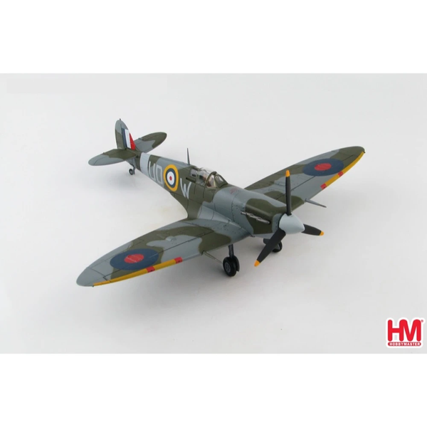 1/48 Spitfire Mk. Vb AB972/UDW F/L Brendan   Paddy   Finucane No. 452 Sqn. RAAF RAF Kenley Oct