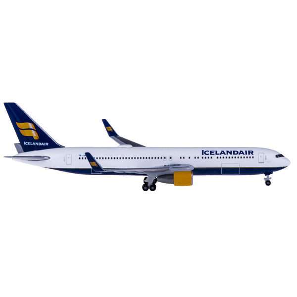 Herpa - 1/500 Icelandair B767-300 TF-ISP "Eldgja