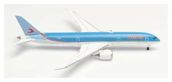 1/500 Neos Boeing 7879 Dreamliner   Spirit of Italy