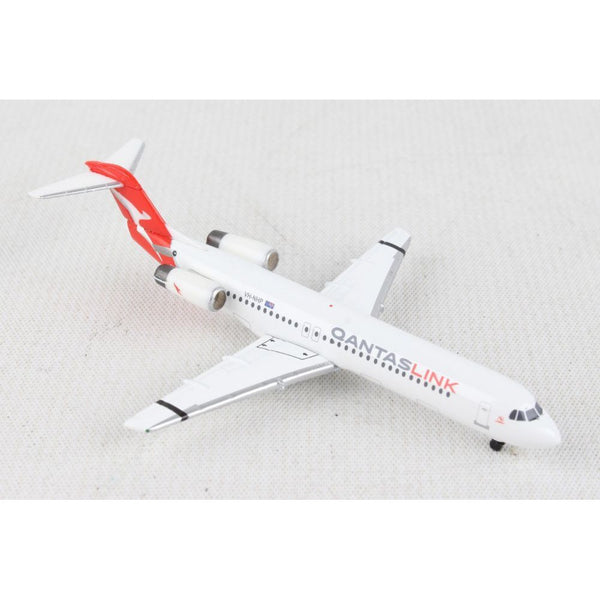 1/500 QANTASLINK Fokker 100