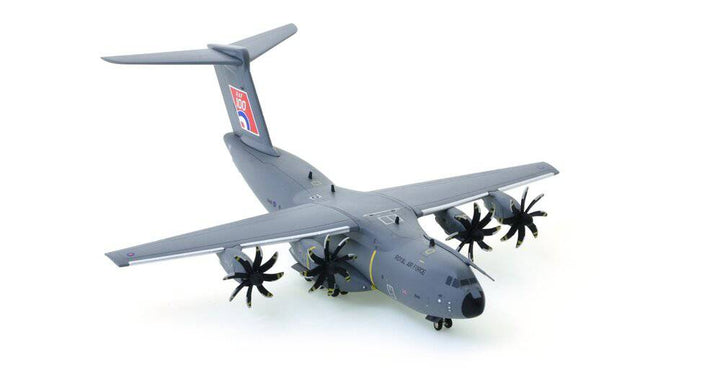 Herpa - 1/200 Royal Air Force No LXX Sqd