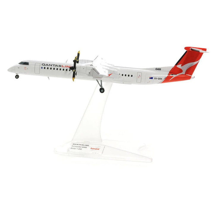 Herpa - 1/200 QANTASLINK Bombardier Q400 (New Livery)