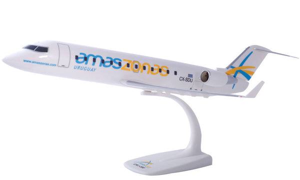 1/100 CRJ200 Amazonas Uruguay