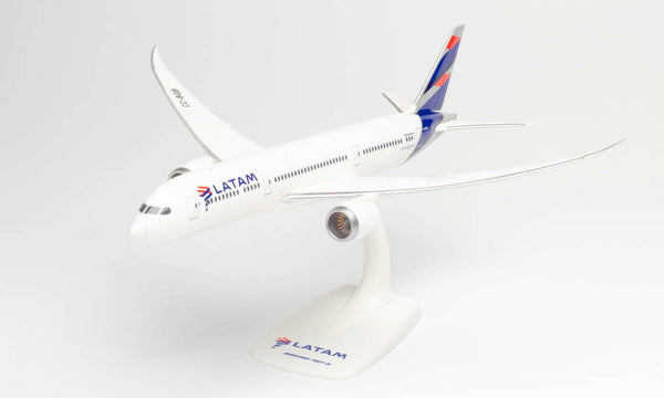 1/200 LATAM Boeing 7879 Dreamliner i CCBGB