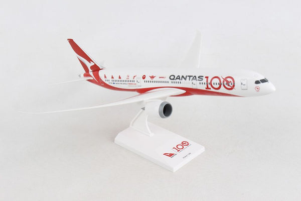 1/200 Qantas 100th Anniversary Boeing 7879 Dreamliner