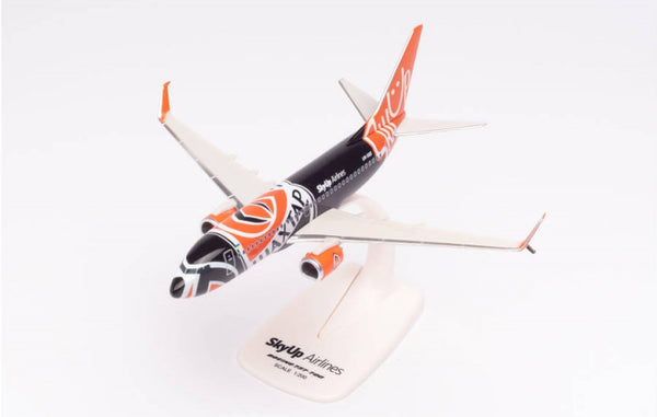 1/200 SkyUp Airlines Boeing 737700 Shaktar Donetsk