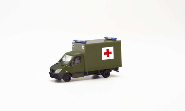 1/87 MercedesBenz Sprinter 06 box truck   Schweizer Militir Rotes Kreuz