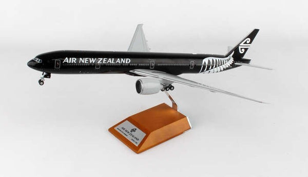 1/200 B777300ER Air New Zealand