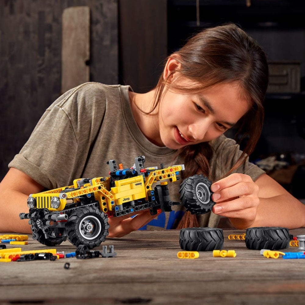 Technic Jeep Wrangler 42122