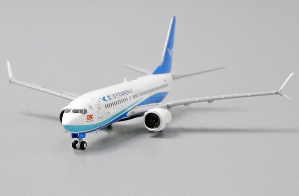 1/400 XIAMENAIRLINES B737 MAX8